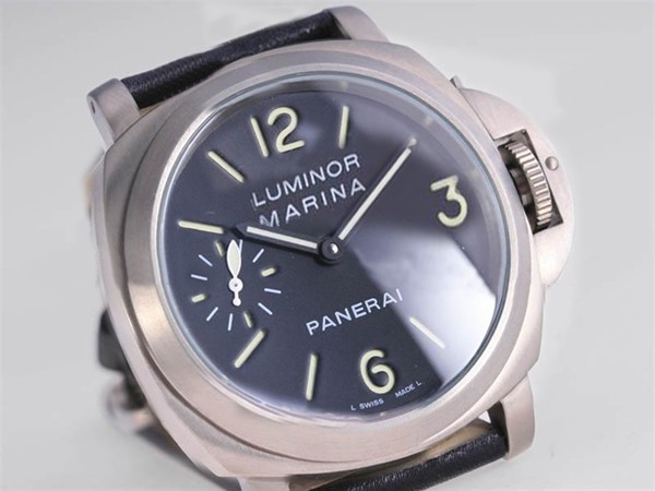 Wonderful Diving with the Panerai Luminor Marina 1950